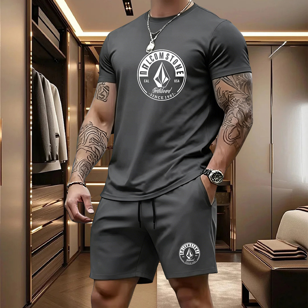 남성 캐주얼 스포츠웨어 2피스 세트 클래식 반팔 티셔츠 - Summer Clothing For Young Men 리뷰 및 가격